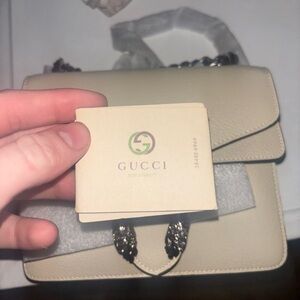 Gucci Cream Leather Shoulder Bag